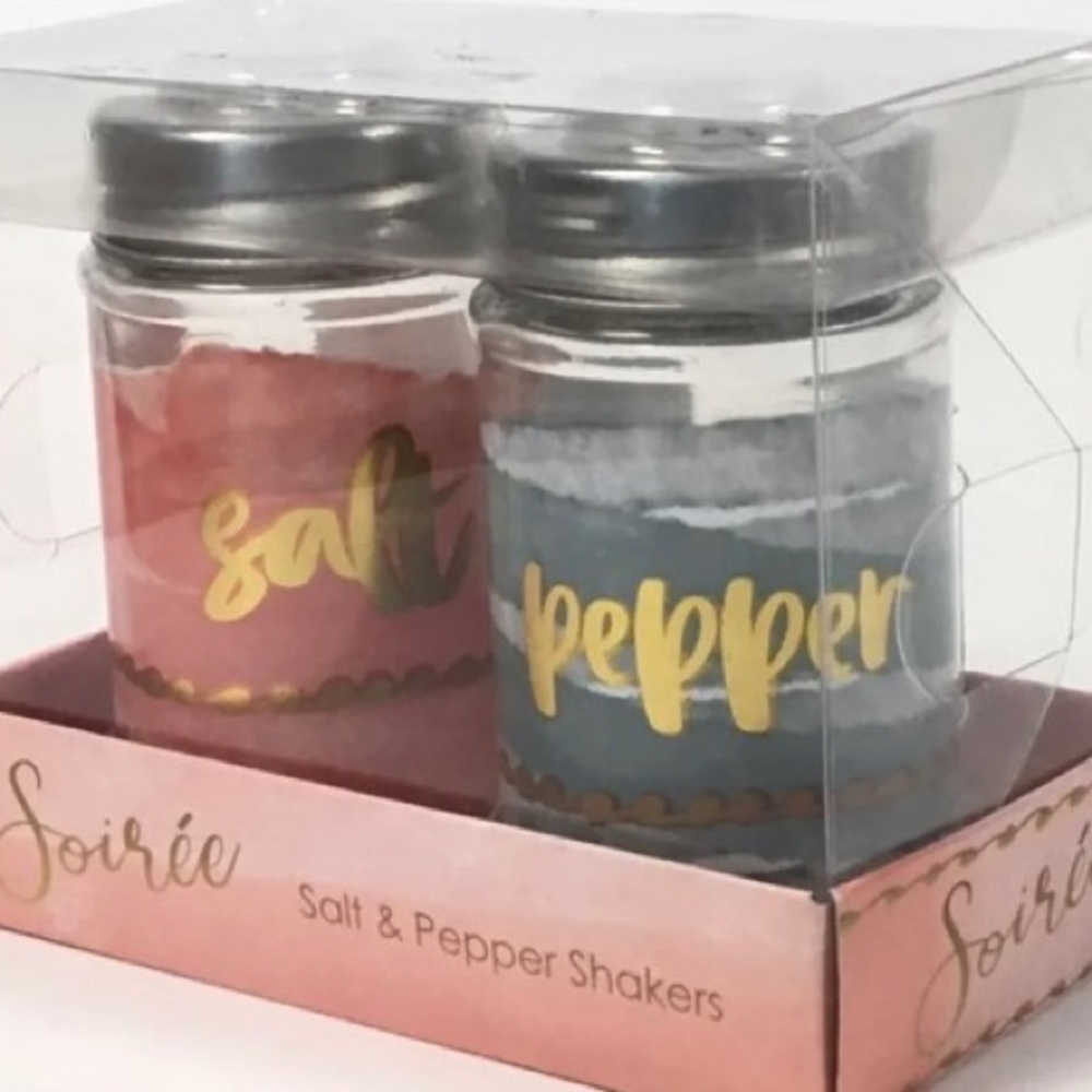 Soirée Gold Letter Salt & Pepper Shakers
